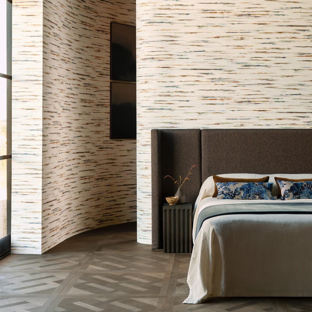 Tapeta imitująca jedwab z malarskim efektem Black Edition W970/01 Elaris Kabu