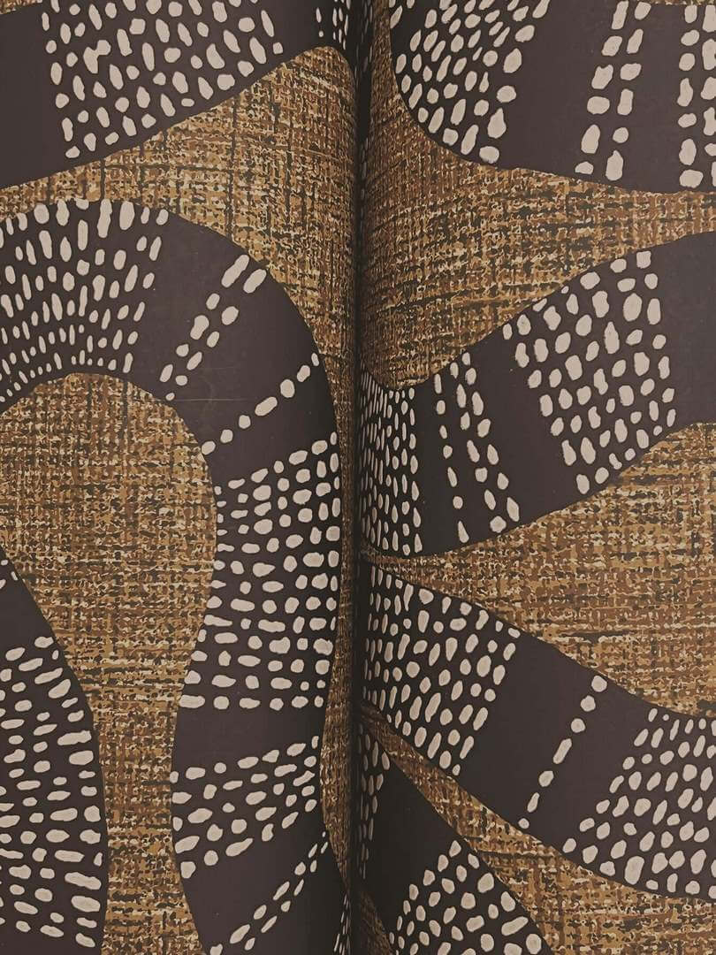 Tapeta z organicznym wzorem York Wallcoverings AB3001 Ophidia Artifacts