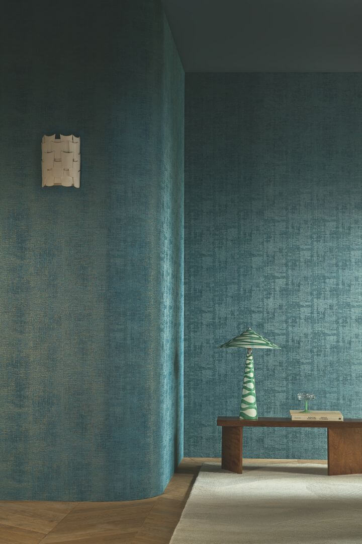 Tapeta imitująca przetarte płótno z metalicznymi akcentami Casamance 77930916 Irisor Le Velours 3