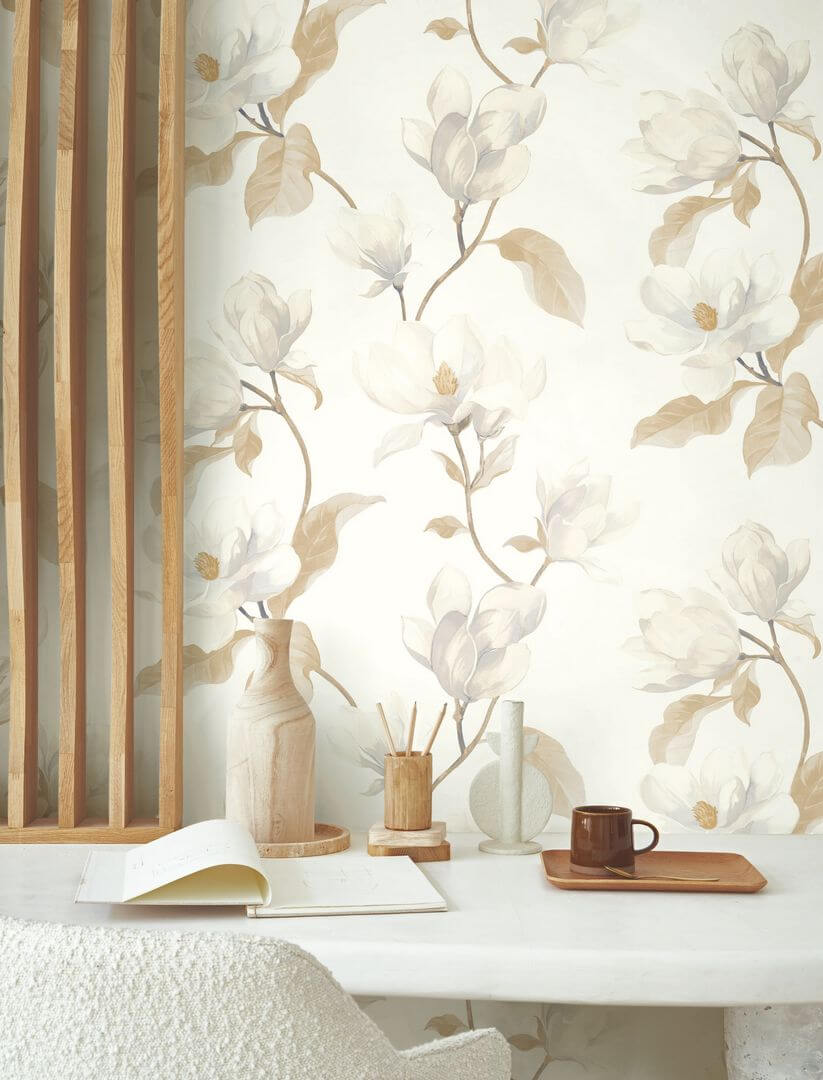 Tapeta kwiaty magnolii Casadeco BJAR 202541111 Brume De Magnolia Le Beau Jardin