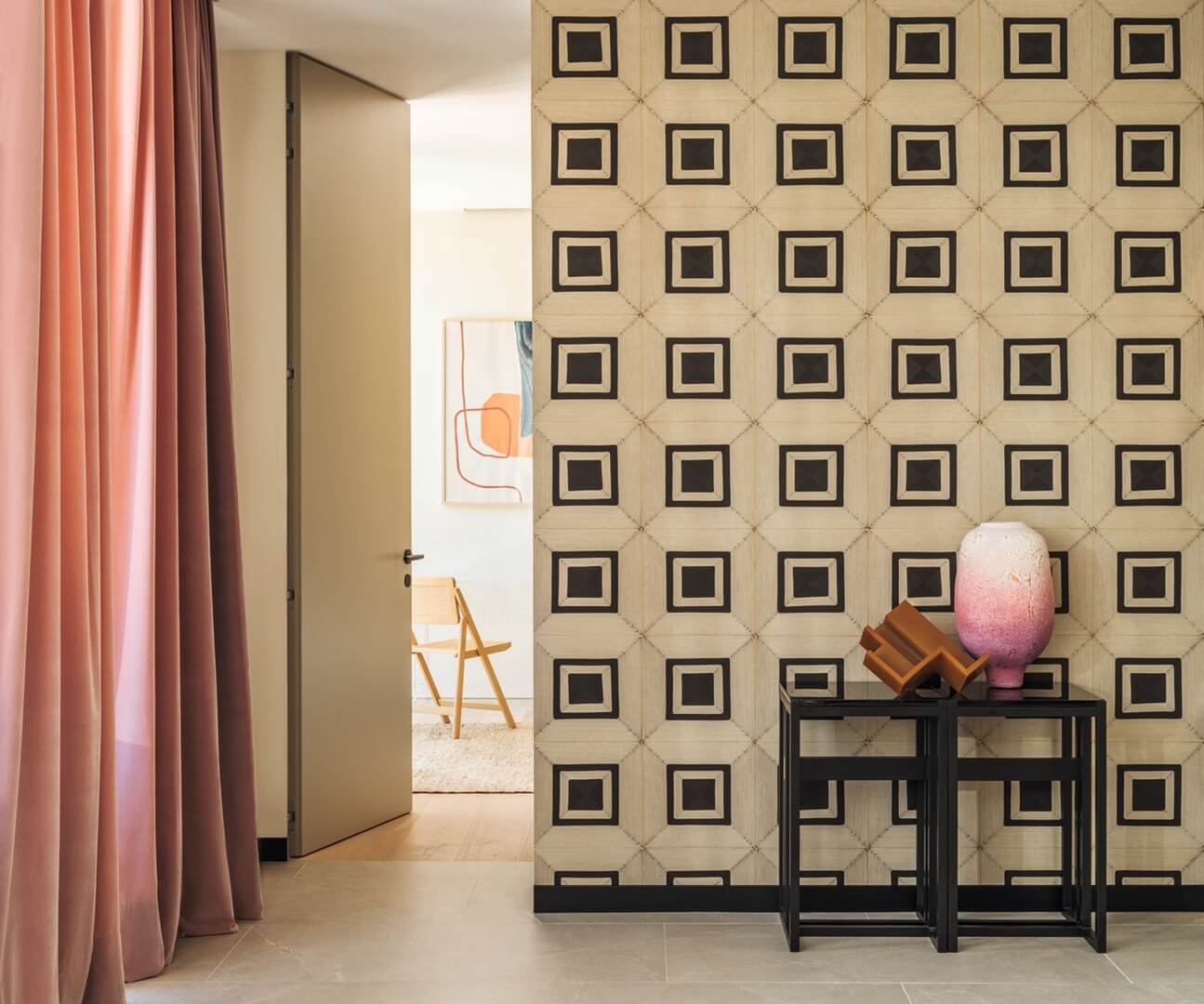 ! PROMO ! Tapeta geometryczna kwadraty ze strukturą sznurka Elitis VP 996 01 Carrés Jalonnés Cordes Sensibles x Véronique de Soultrait - na stanie 2 rolki