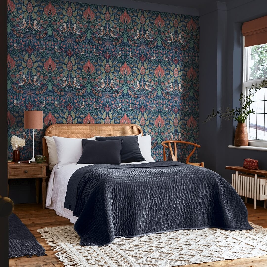 Tapeta botaniczna Graham & Brown Dove & Rose 140477 William Morris At Home Volume II
