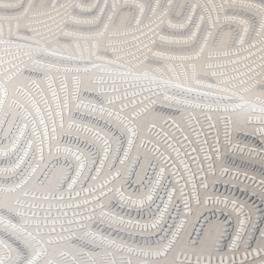 Tapeta tekstylna z haftem Casamance 77020265 Piquey Mimbeau