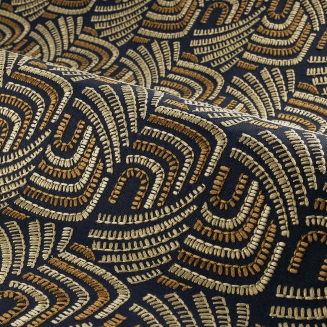 Tapeta tekstylna z haftem Casamance 77020301 Piquey Mimbeau