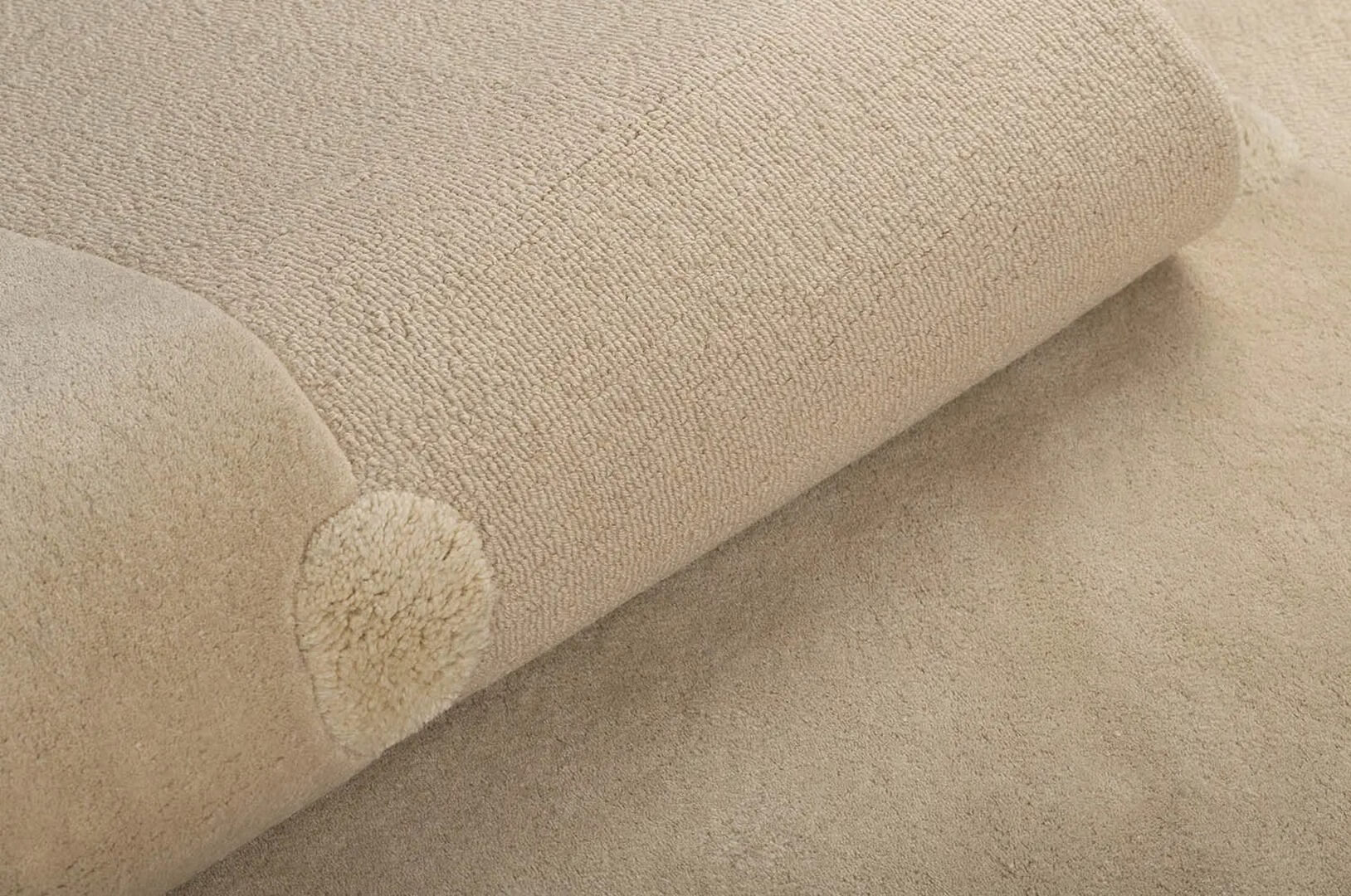 Dywan wełniany Carpets & More X Malwina Konopacka Gdynia Ecru 5511 Voyage