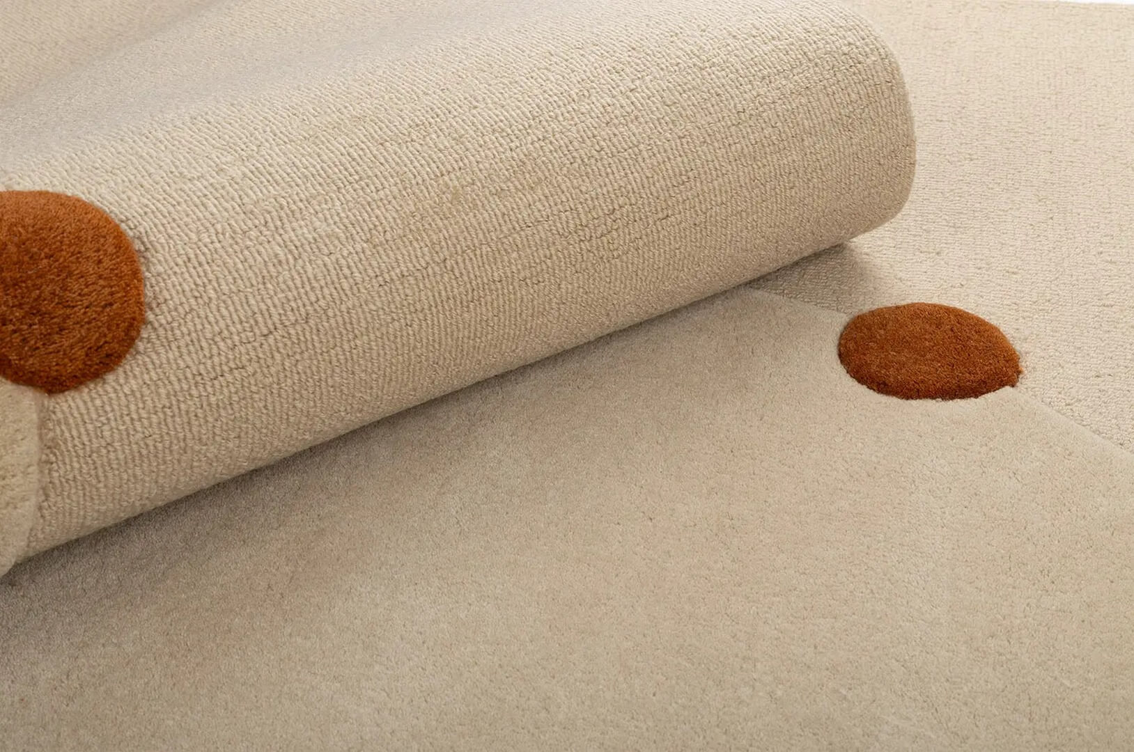 Dywan wełniany Carpets & More X Malwina Konopacka Gdynia Terracotta 5512 Voyage