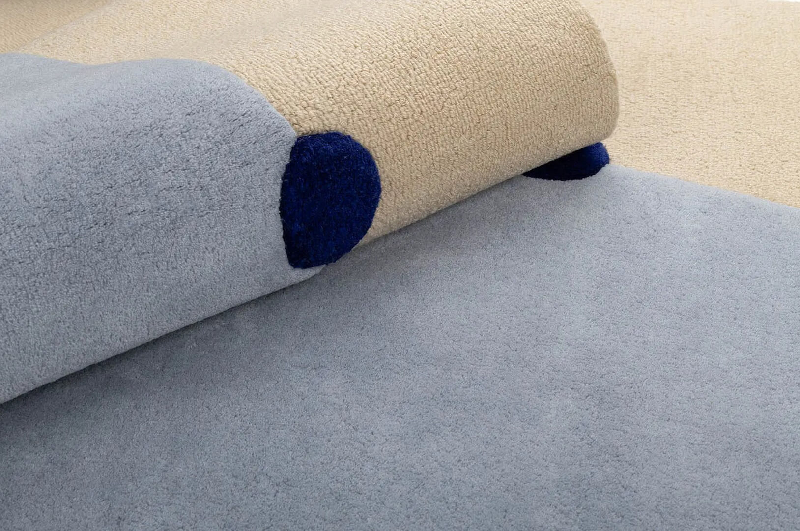 Dywan wełniany Carpets & More X Malwina Konopacka Rome Blue 5514 Voyage
