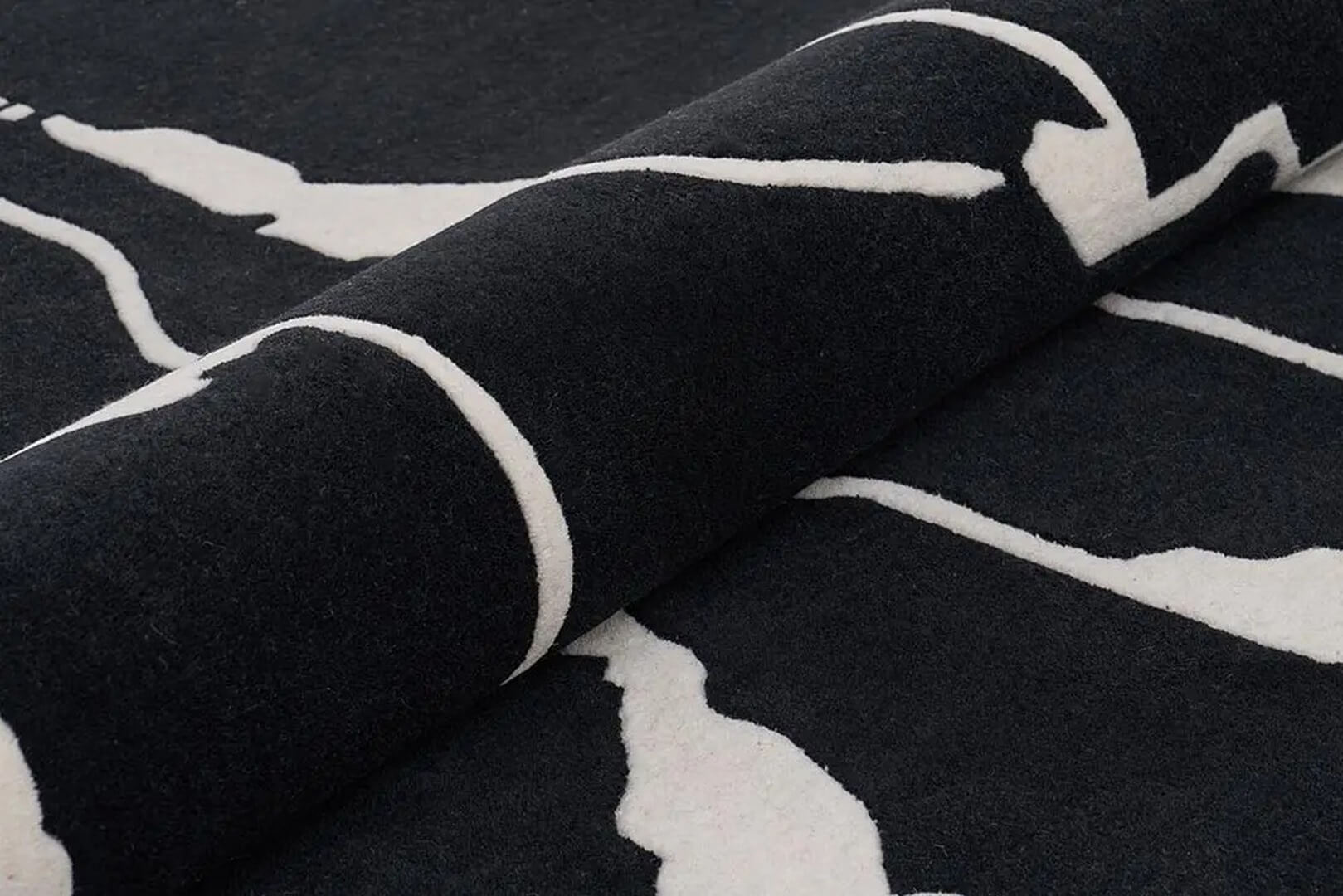 Dywan abstrakcyjny Carpets & More SHAPES CANYON BLACK 5118