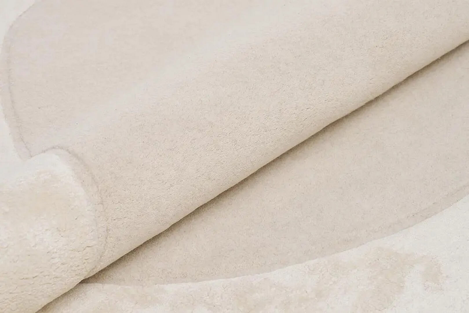 Dywan owalny Carpets & More SHAPES LAKE WHITE 5111