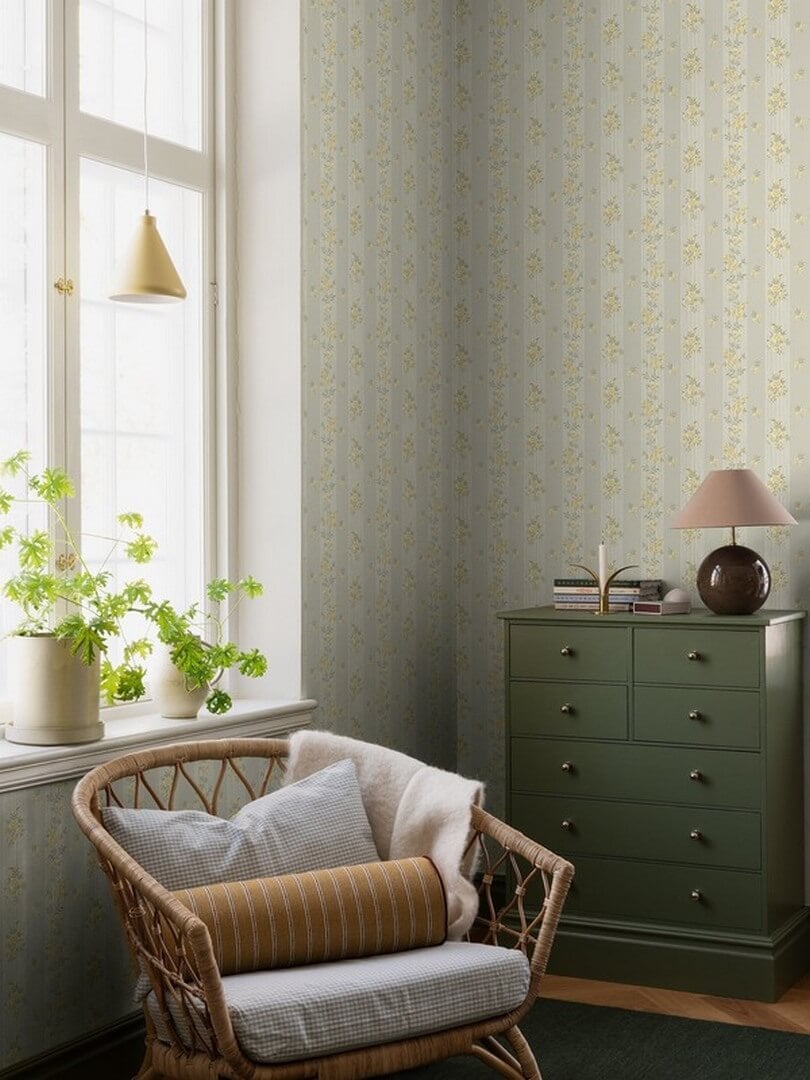 Tapeta kwiaty i pasy Boras Tapeter 9163 Hufvudsta Gard Flowers