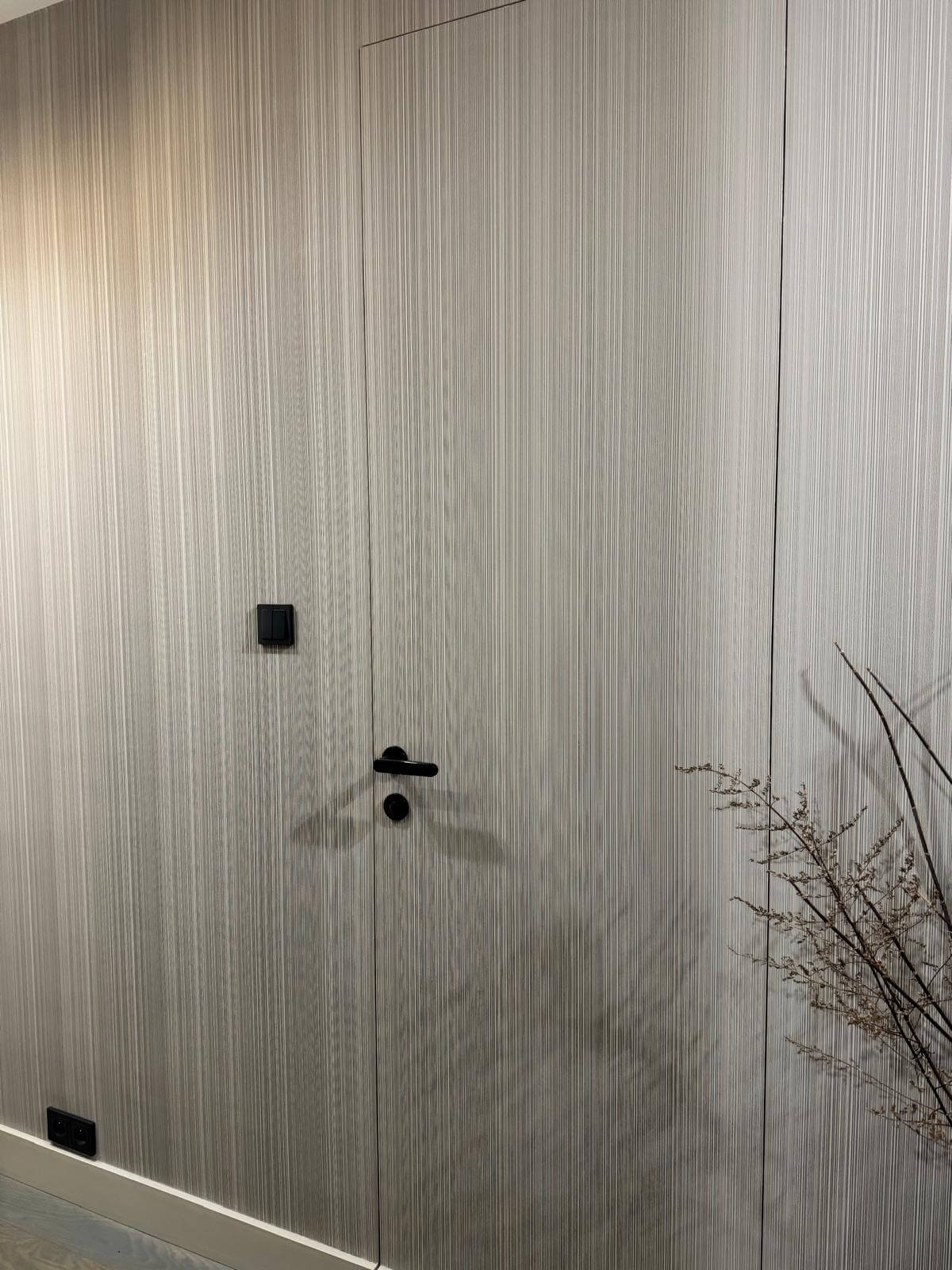 Tapeta obiektowa w prążki beżowa W01.18 Harry Vinylpex