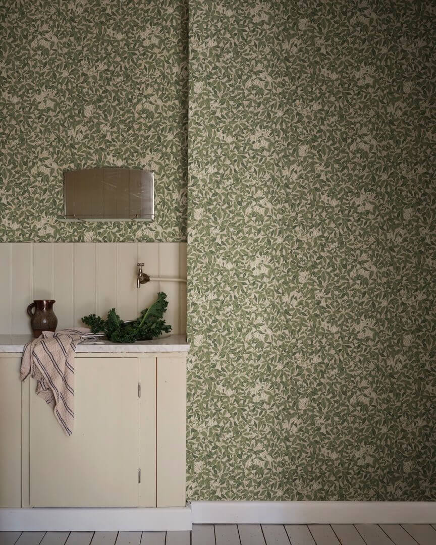 Tapeta roślinna Sandberg S10783 Linnea Forest Green Kolonin II