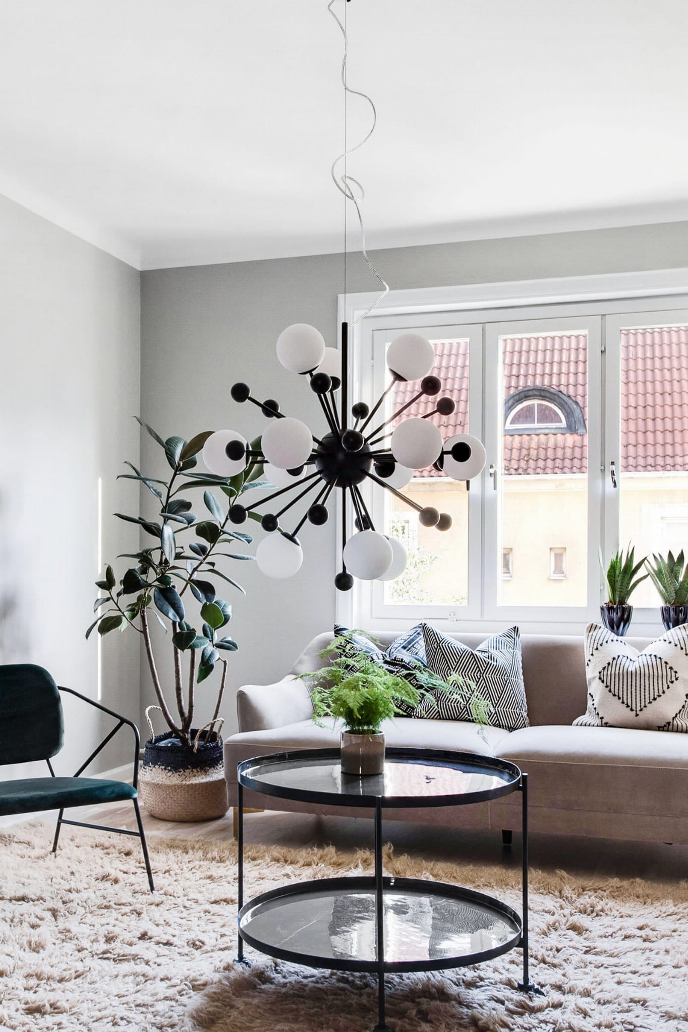 Lampa Copernicus Czarna 275511 Globen